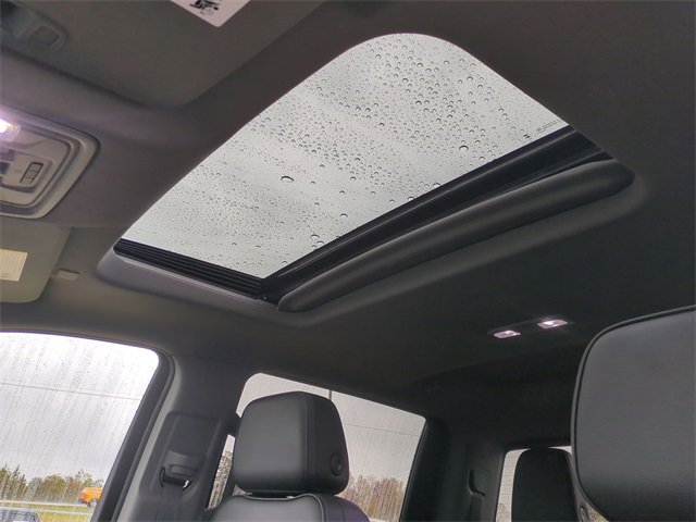 Used 2024 GMC Sierra 2500 Denali w/ Denali Reserve Package image 22