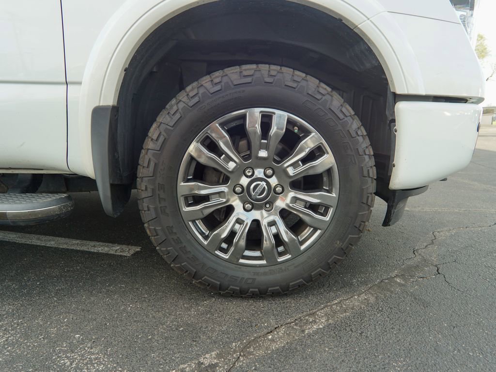 Used 2017 Nissan Titan Platinum Reserve image 12