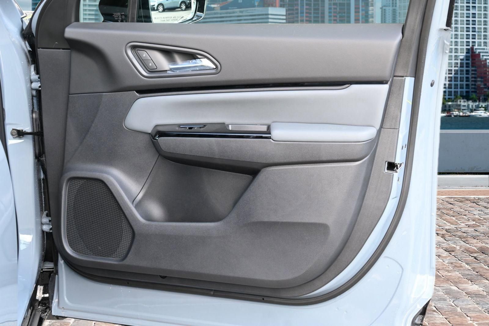 New 2026 Honda Prologue Touring image 13