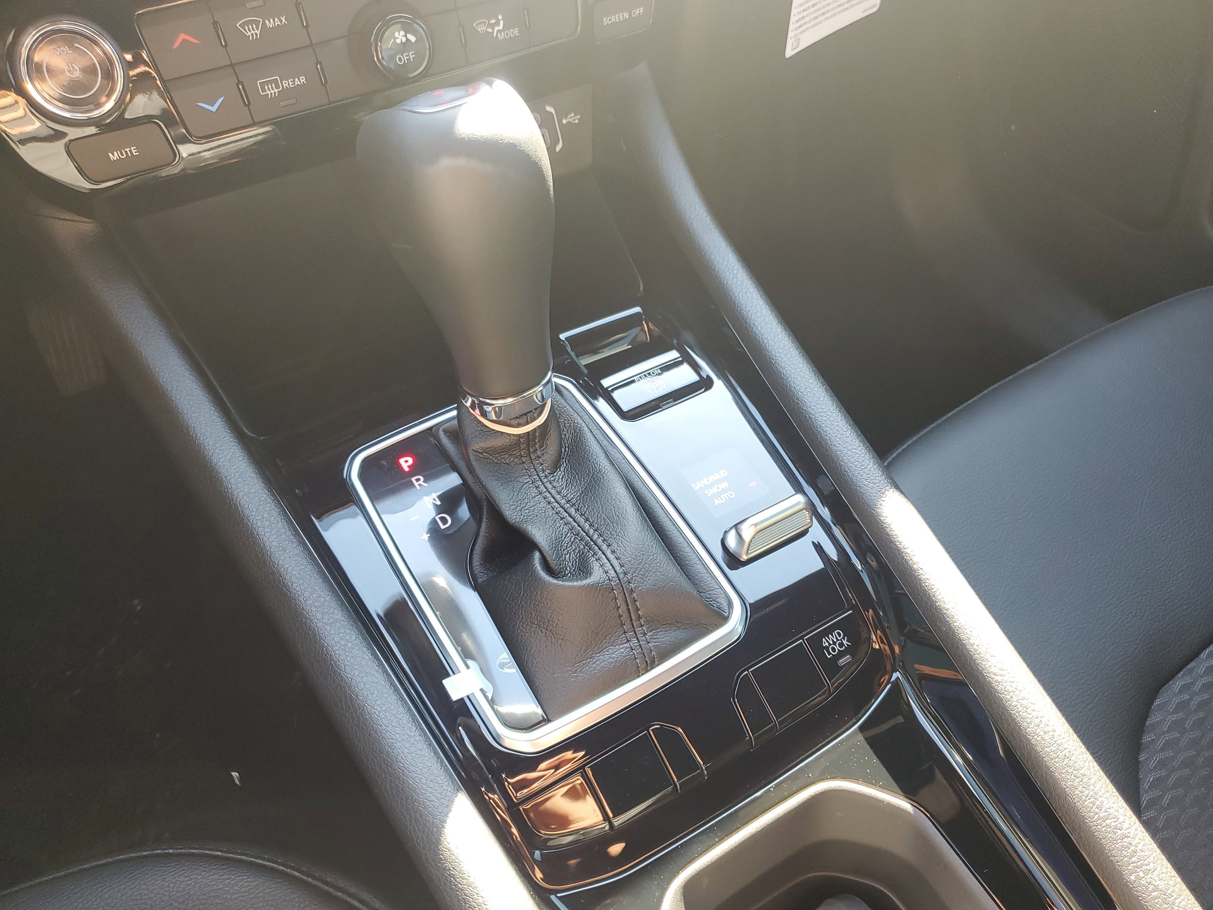 New 2026 Jeep Compass Latitude image 18