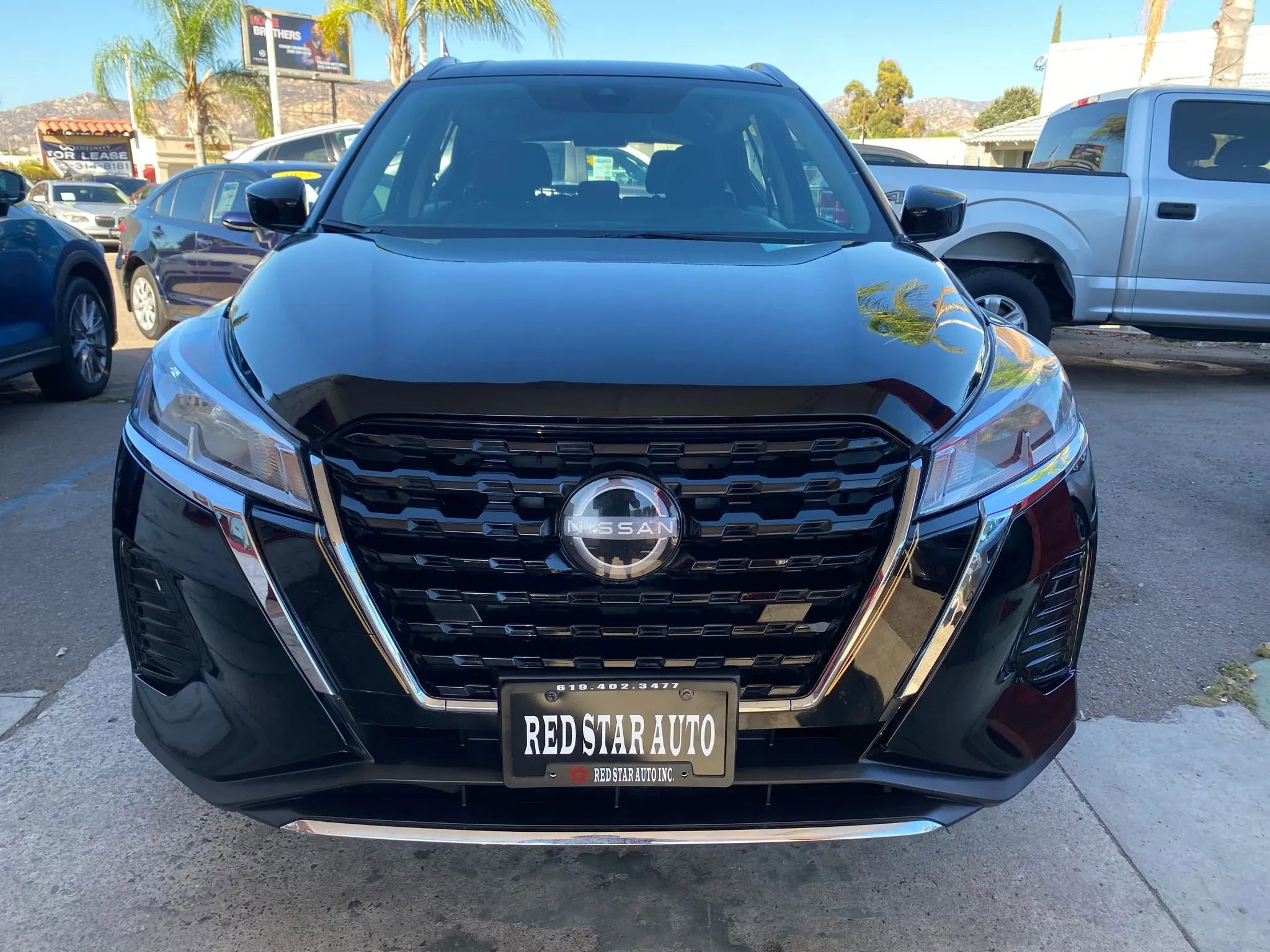 Used 2023 Nissan Kicks SV image 33
