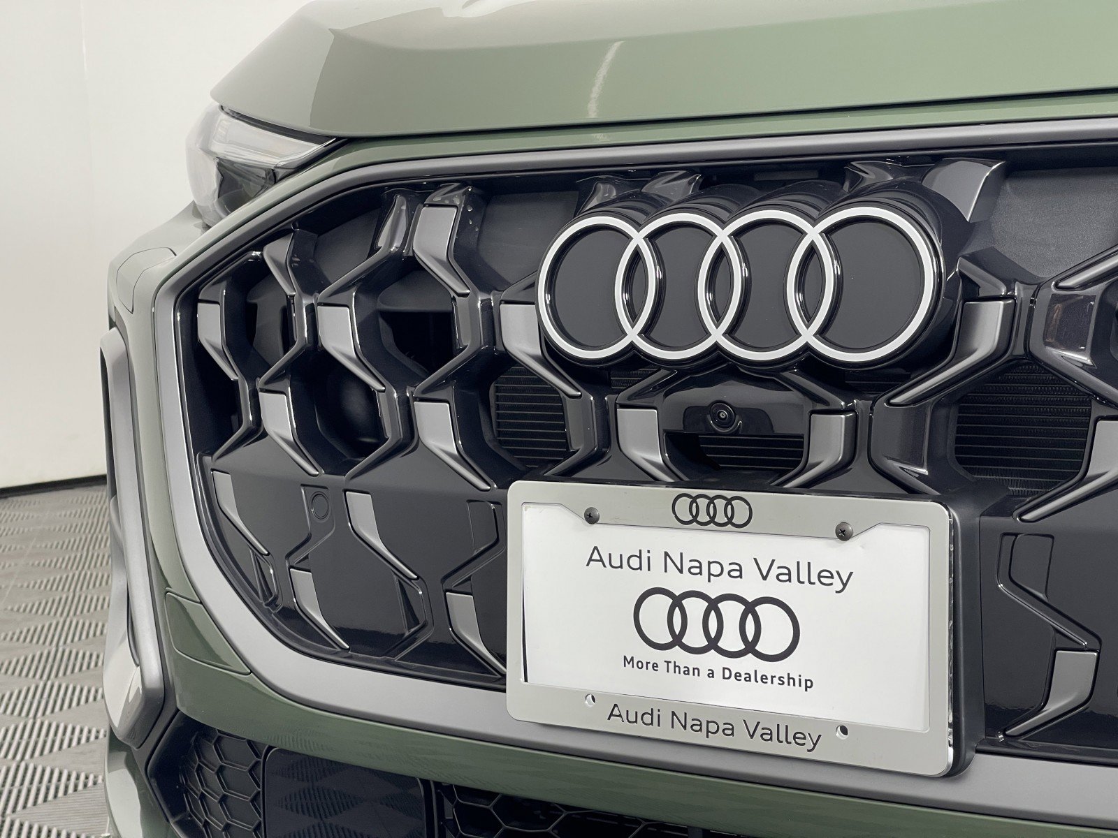 New 2025 Audi Q5 Prestige image 10