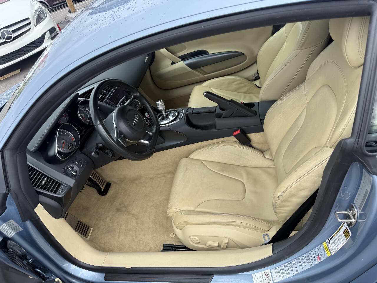 Used 2009 Audi R8 V8 image 16