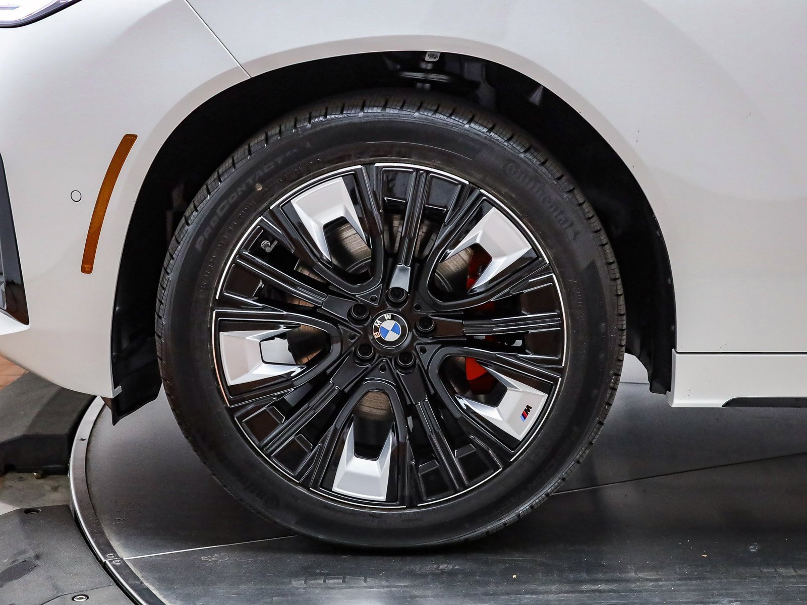 New 2026 BMW X3 xDrive30 w/ Premium Package image 12