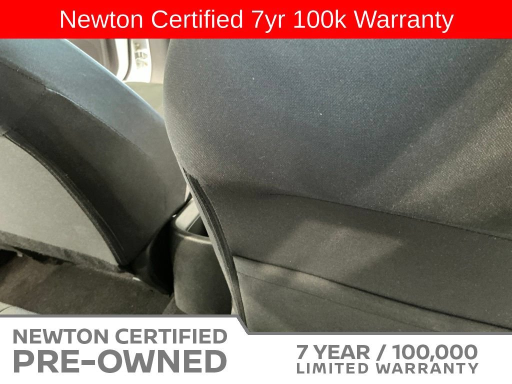Used 2025 Nissan Versa S w/ Trunk Package FWD image 15