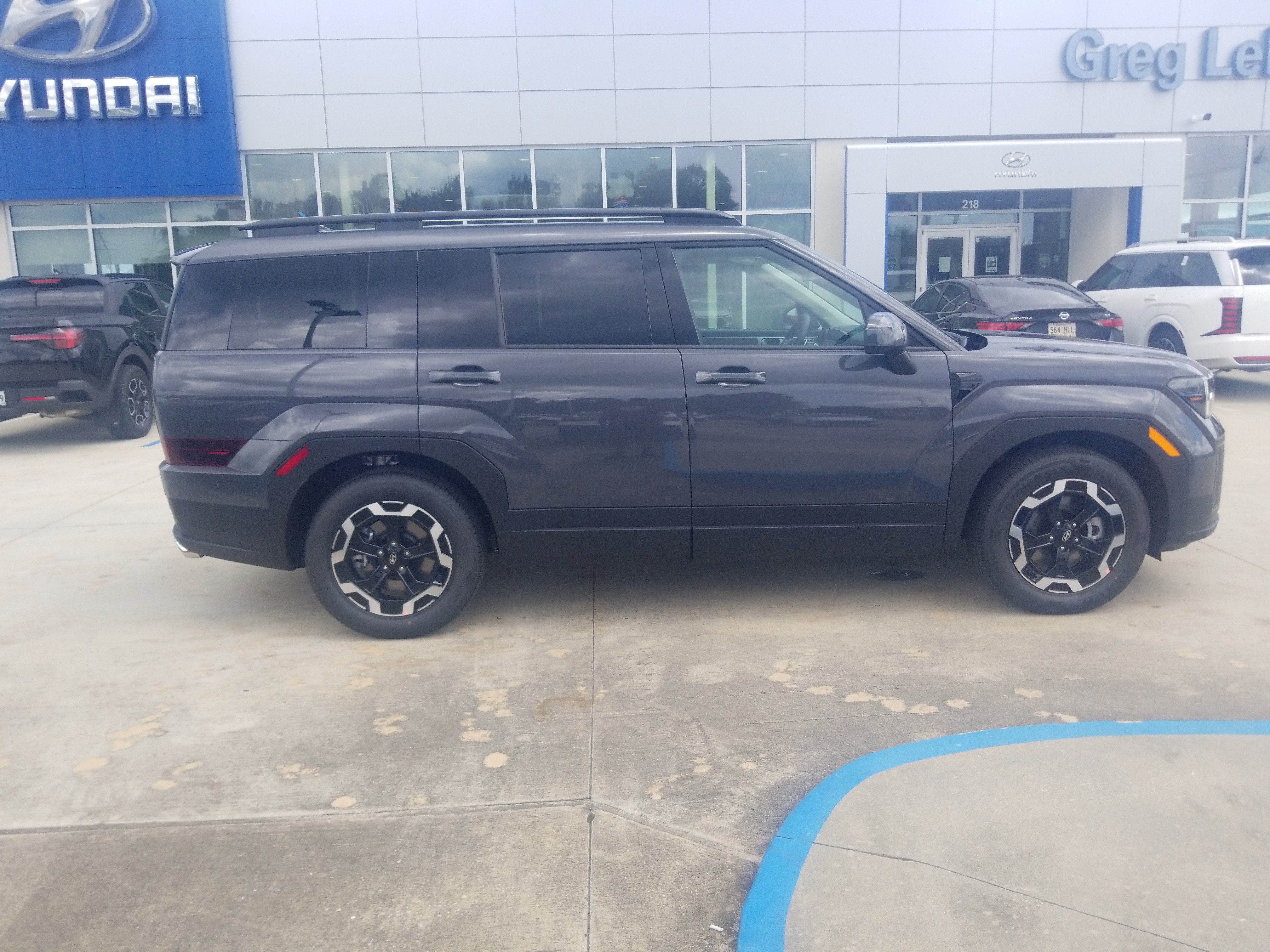New 2026 Hyundai Santa Fe SEL w/ Tow & Go Package FWD image 8