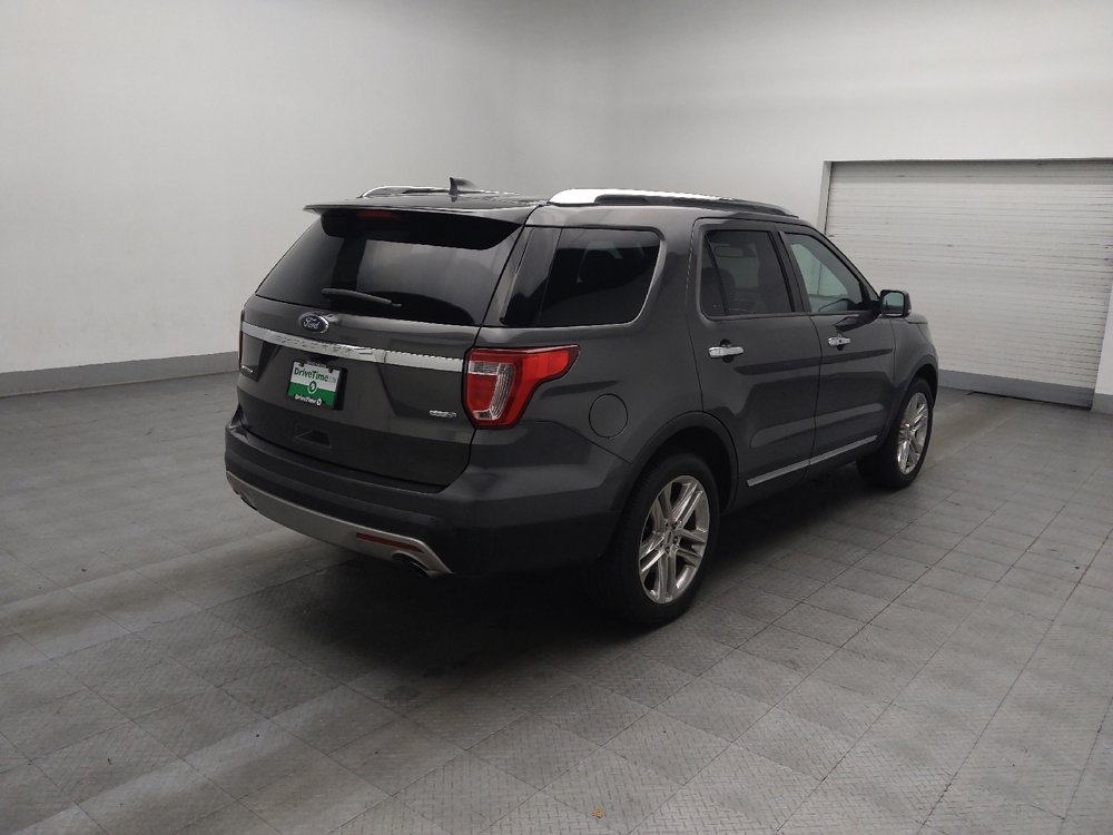 Used 2017 Ford Explorer Limited w/ Equipment Group 301A image 9