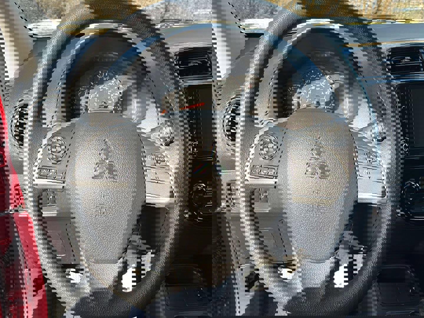 Used 2024 Mitsubishi Mirage ES image 13