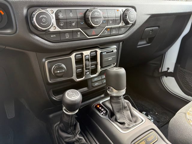 New 2026 Jeep Gladiator Sport AWD/4WD image 19