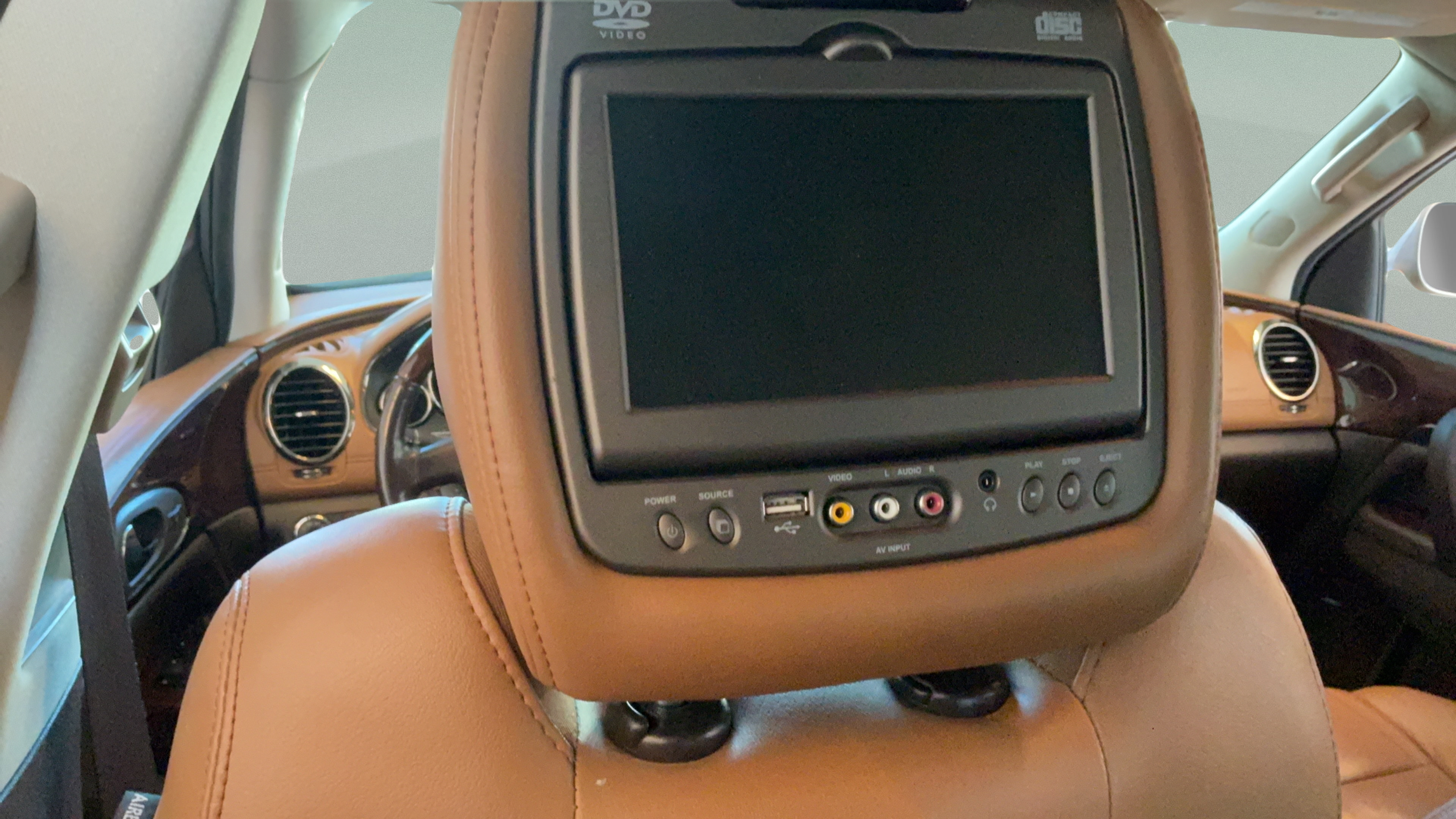 Used 2016 Buick Enclave Premium w/ Experience Buick Package FWD image 26