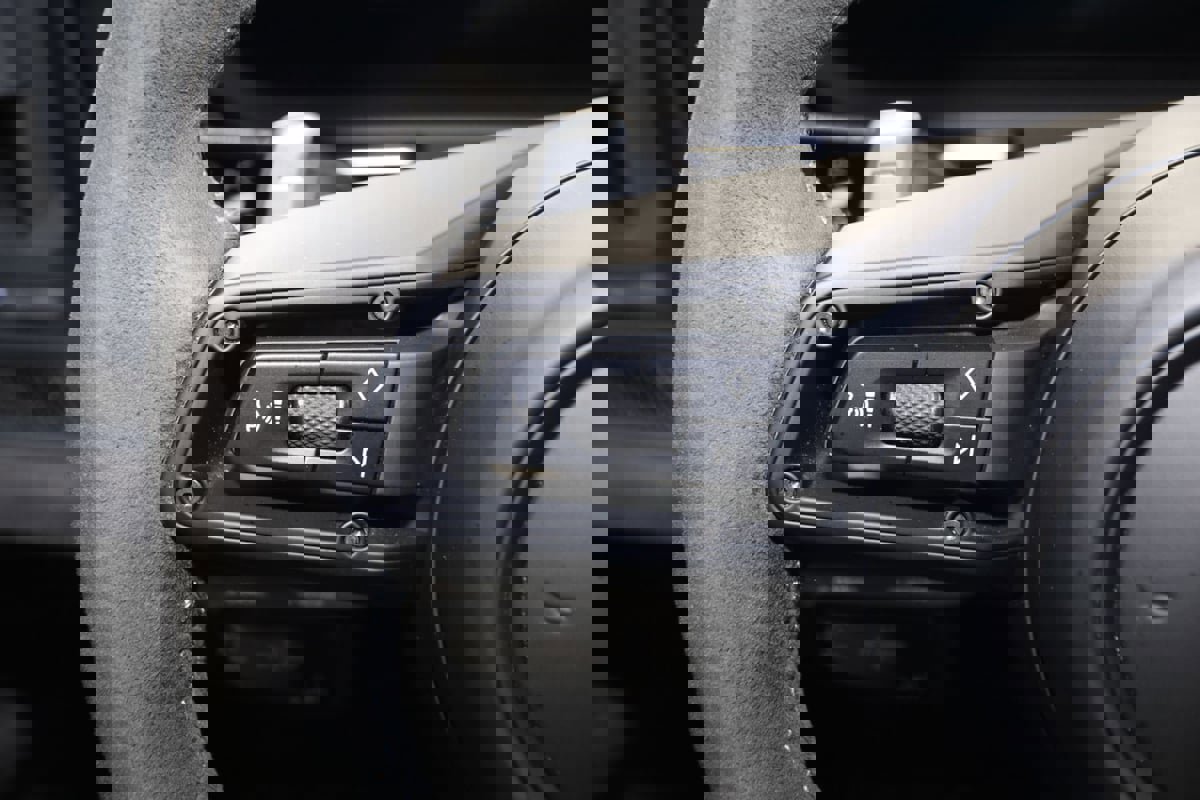 Used 2024 Porsche Cayenne Turbo GT image 50