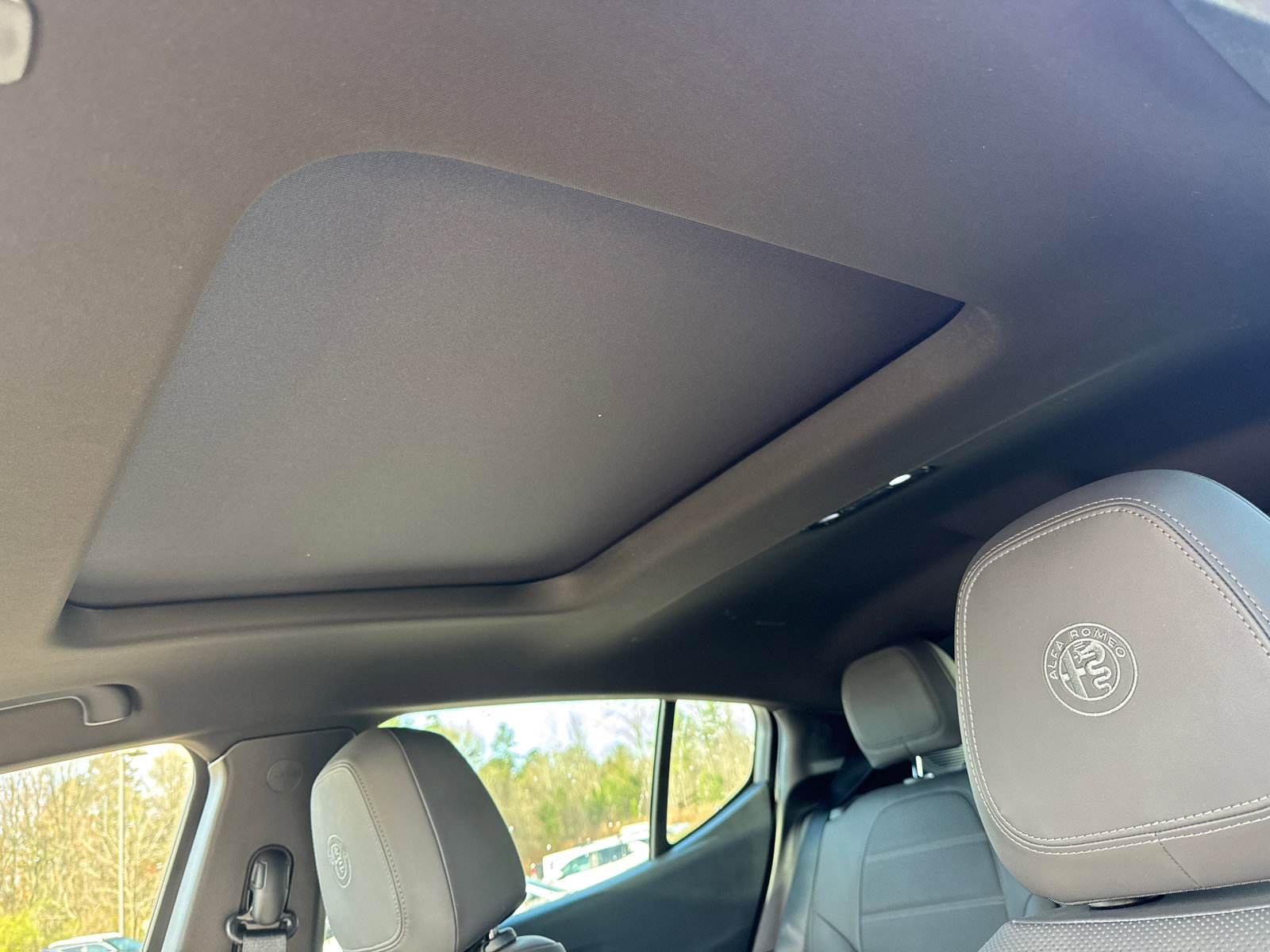 Used 2024 Alfa Romeo Tonale Ti w/ Premium Interior Package image 22