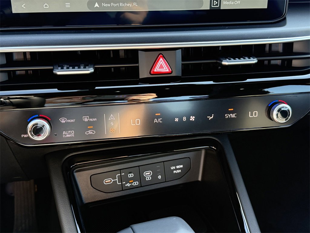 New 2026 Kia K5 EX image 24