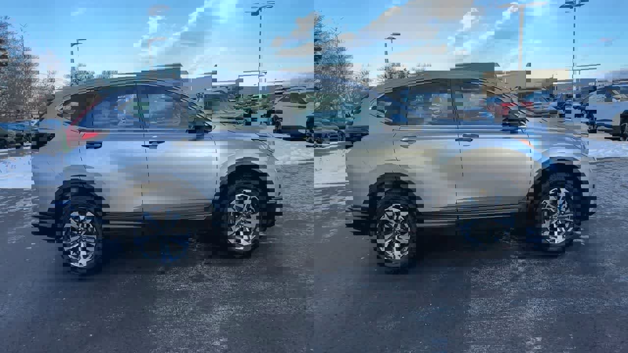 Used 2021 Honda CR-V LX image 9