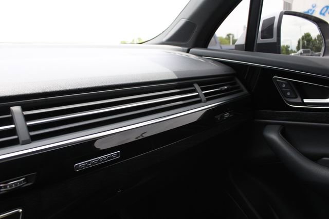 Used 2018 Audi Q7 3.0T Prestige w/ Prestige Package AWD/4WD image 20