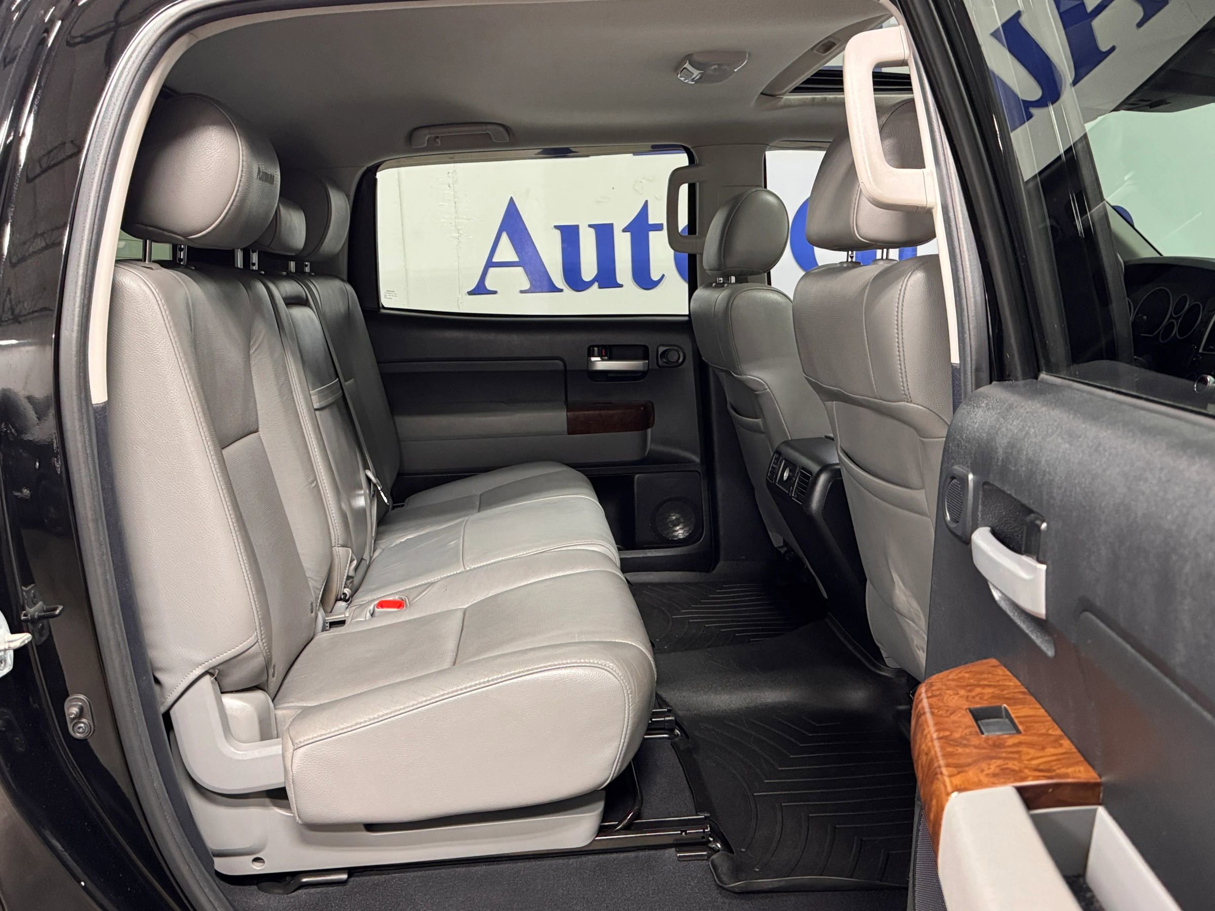 Used 2012 Toyota Tundra Limited image 11