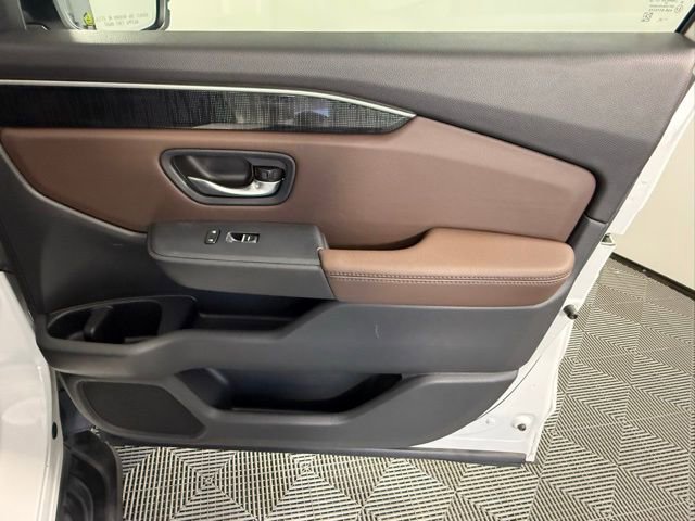 Used 2025 Honda Pilot Elite image 50