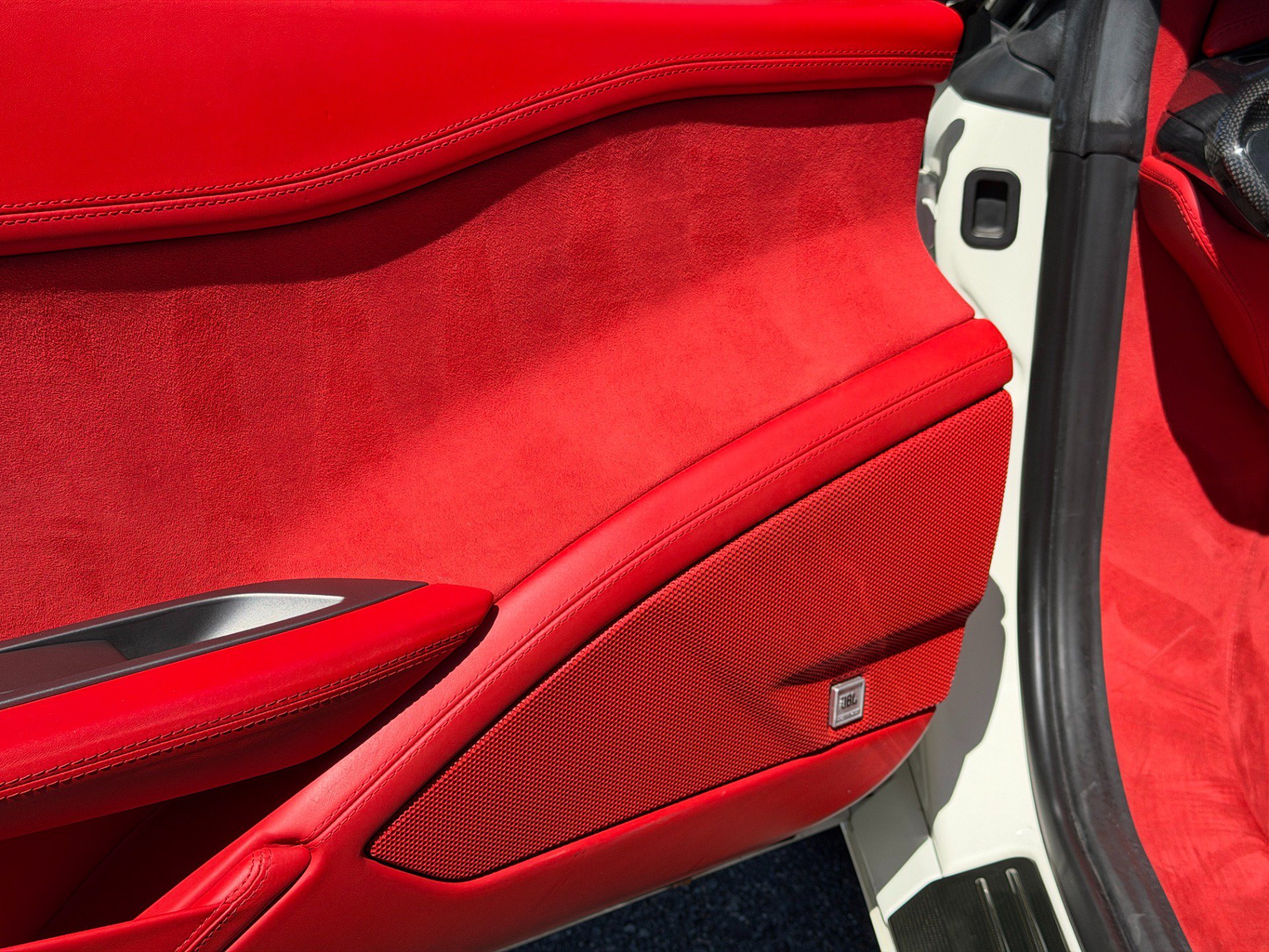 Used 2015 Ferrari 458 Spider RWD image 41