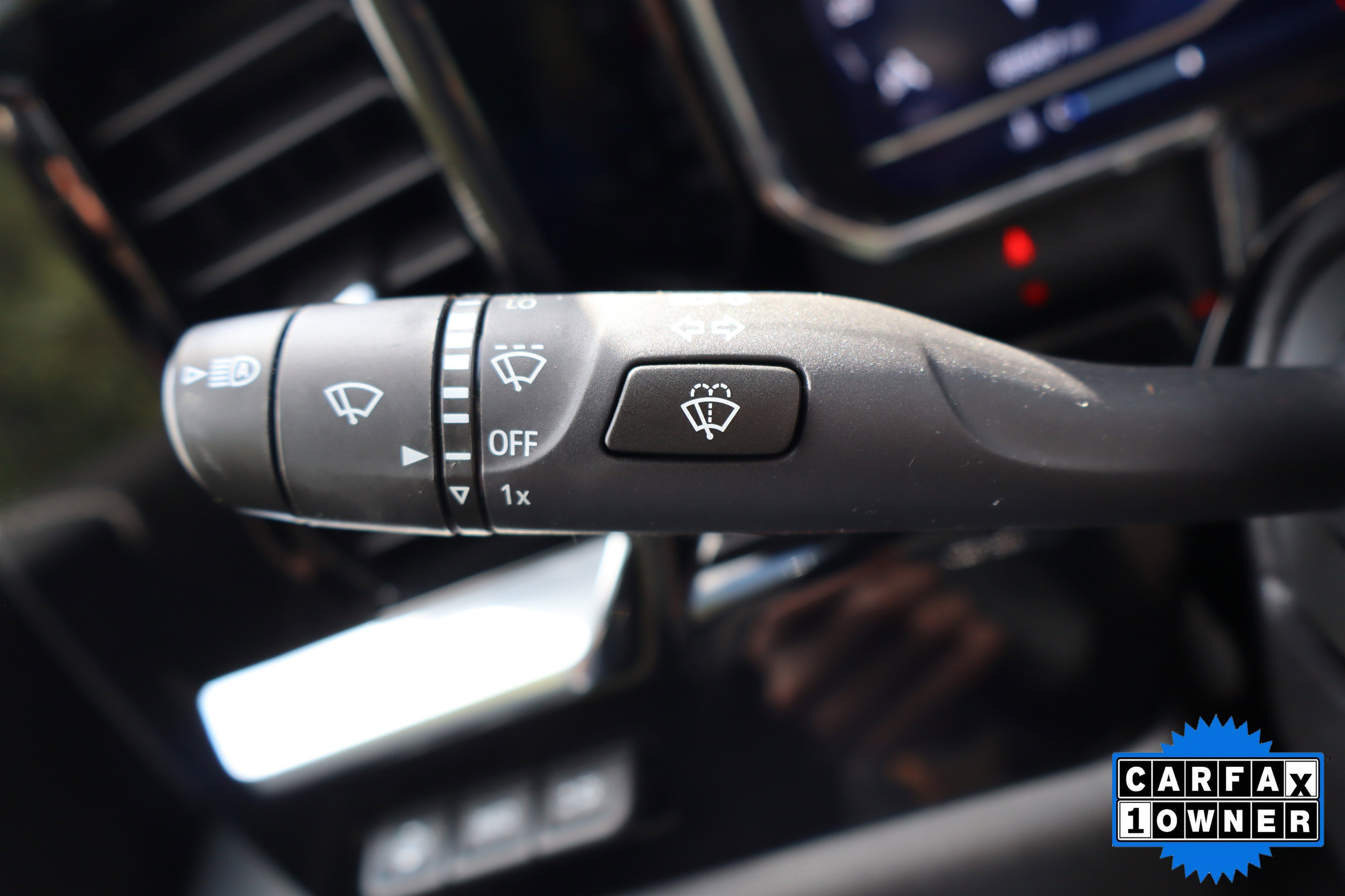 Used 2025 Chevrolet Silverado 2500 High Country w/ Technology Package image 31