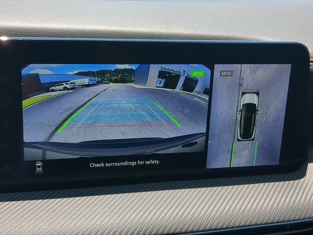 Certified 2025 Nissan Kicks SR FWD image 21