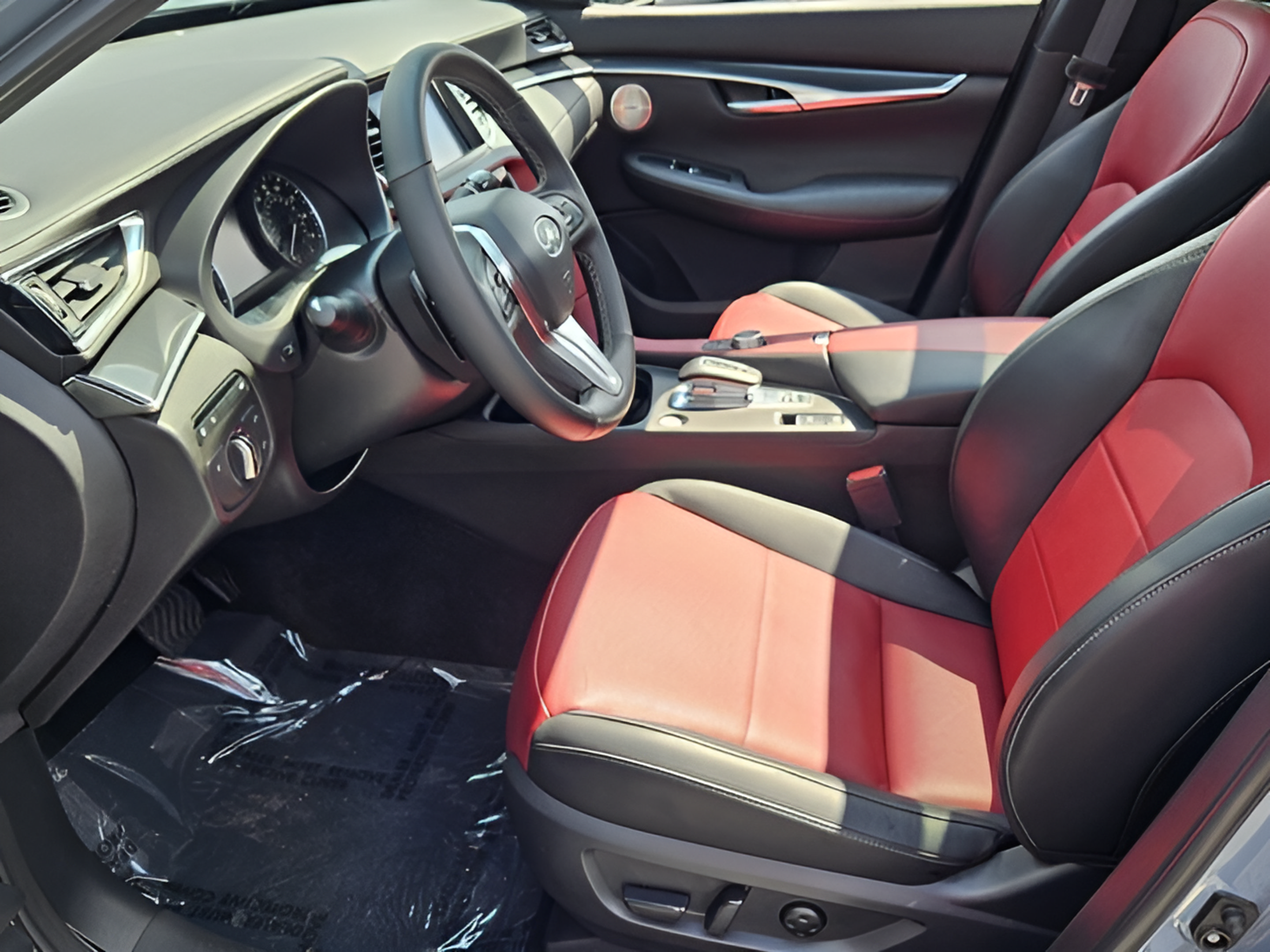 Used 2025 INFINITI QX50 Sport AWD/4WD image 12