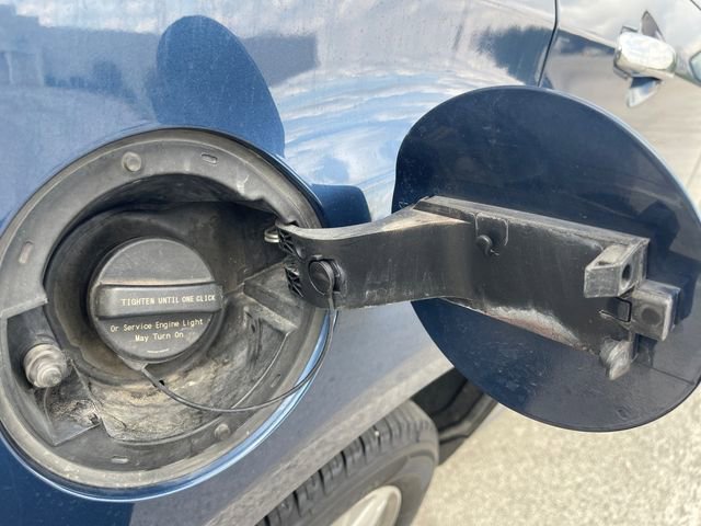 Used 2016 Chevrolet Equinox LTZ w/ LPO, Protection Package image 17