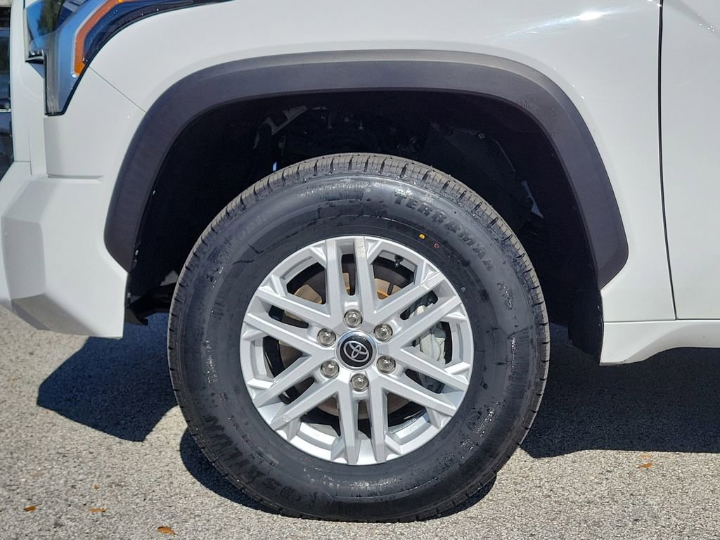 Used 2024 Toyota Tundra SR5 image 6