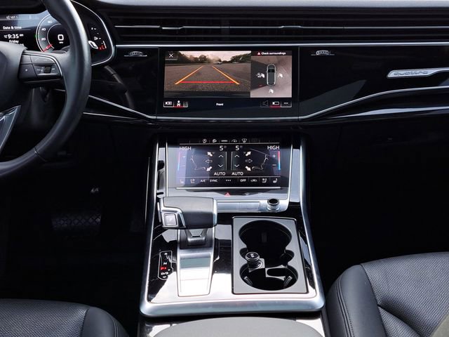 Used 2021 Audi Q7 3.0T Prestige image 27