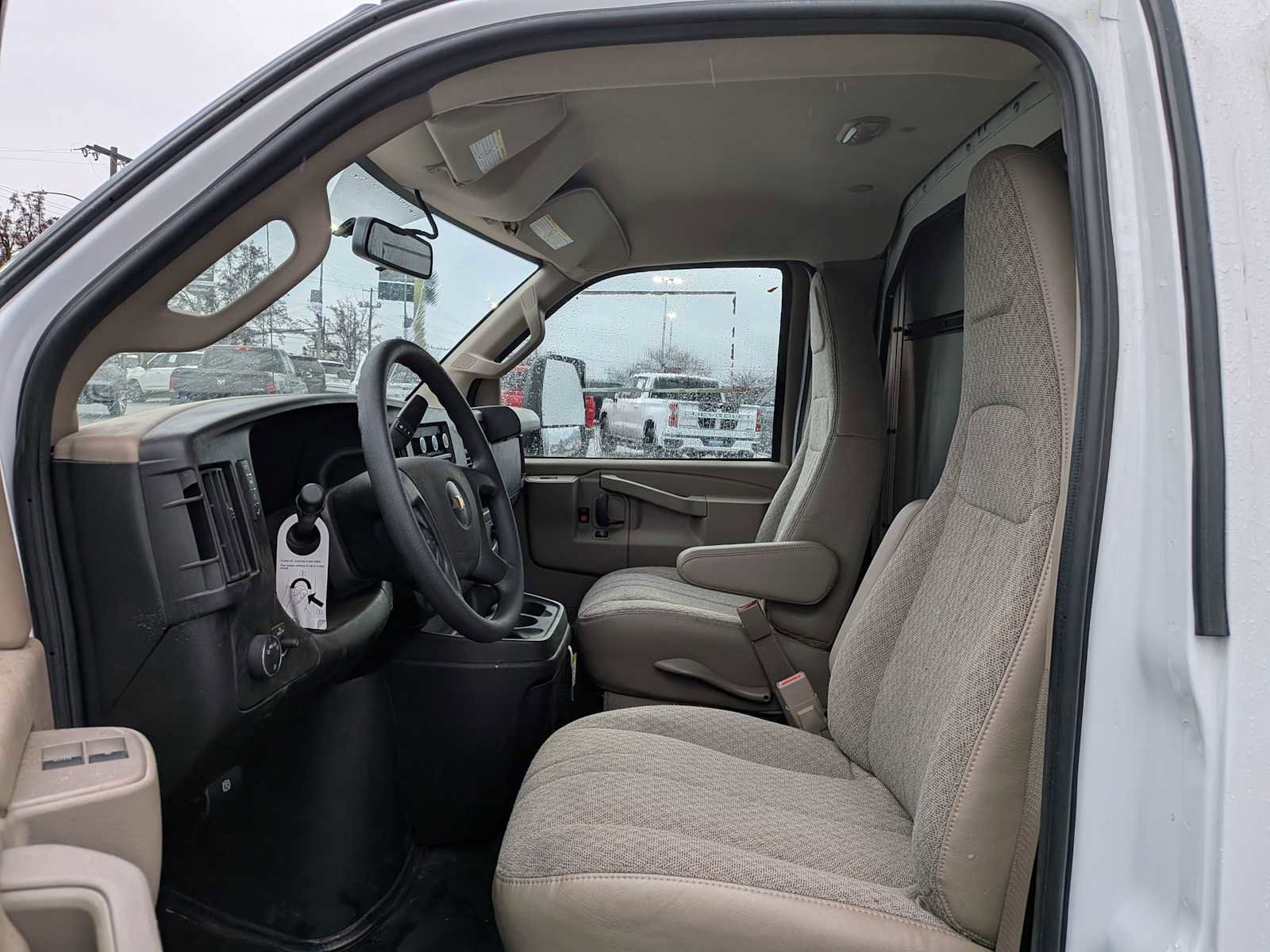 New 2024 Chevrolet Express 3500 w/ Power Convenience Package image 13