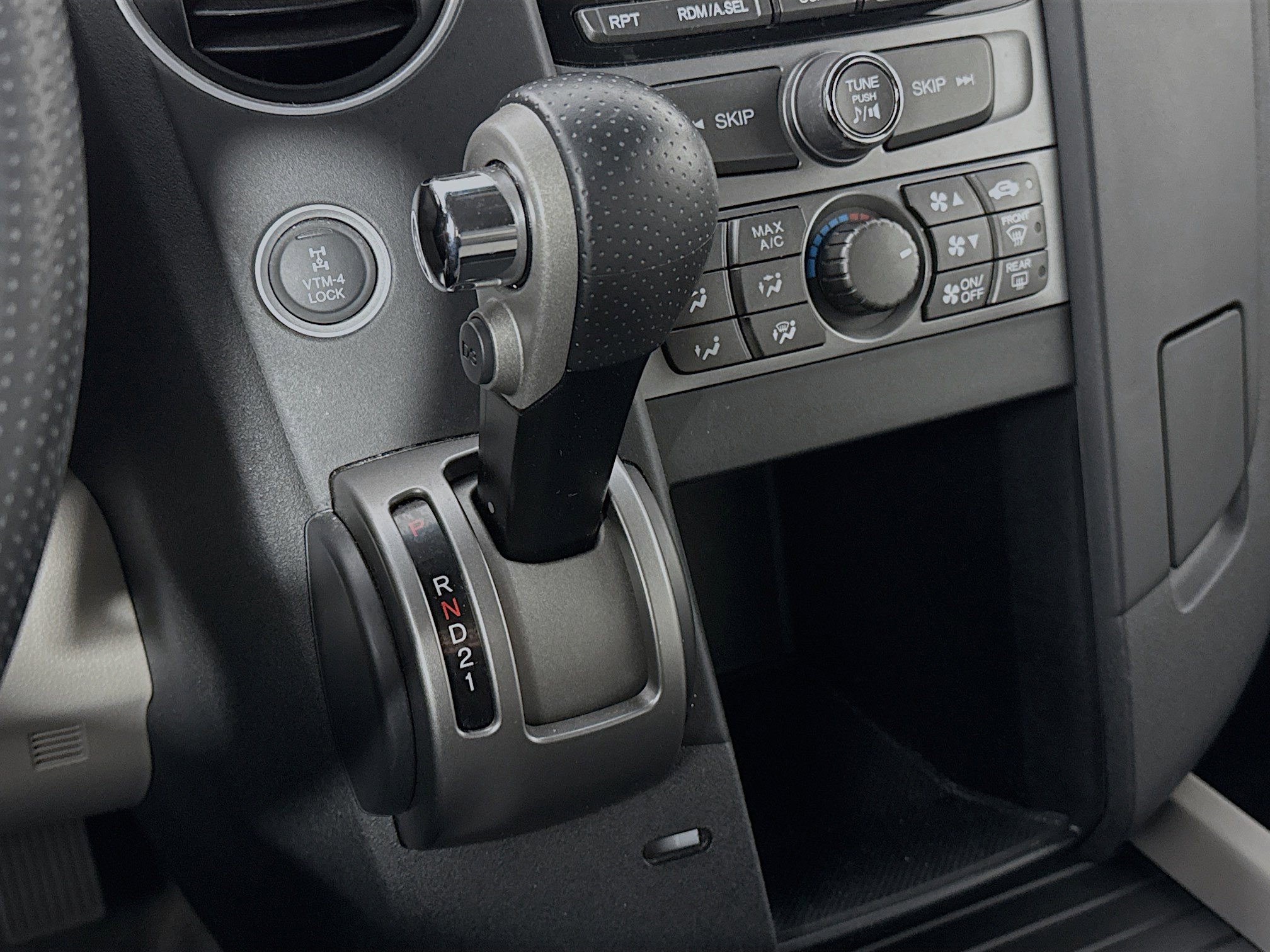 Used 2012 Honda Pilot LX image 15