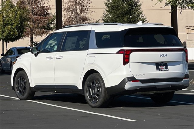 New 2026 Kia Carnival EX image 7