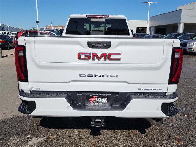 New 2026 GMC Sierra 3500 Denali w/ Denali Reserve Package image 4