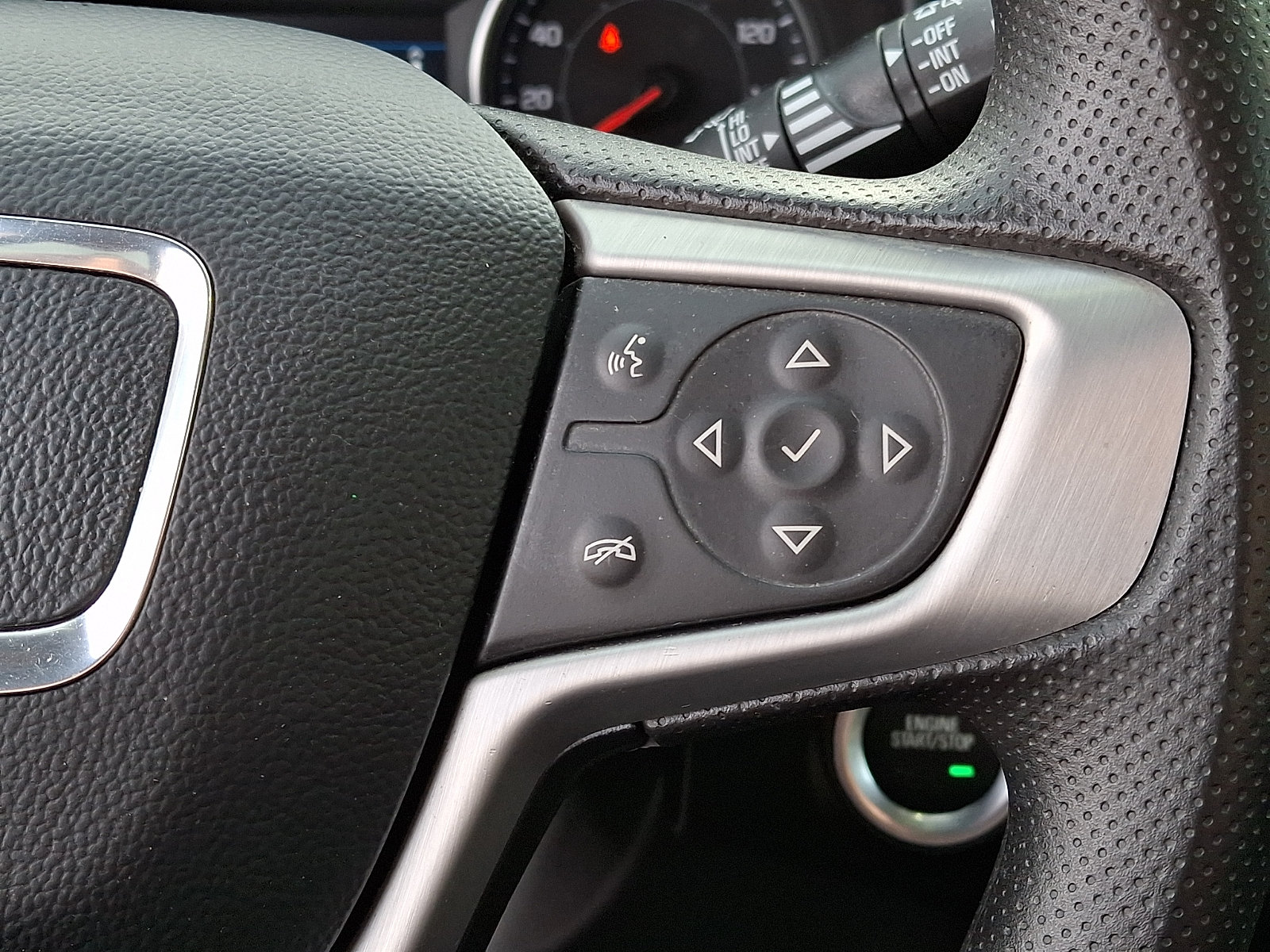 Certified 2024 GMC Terrain SLE FWD image 22