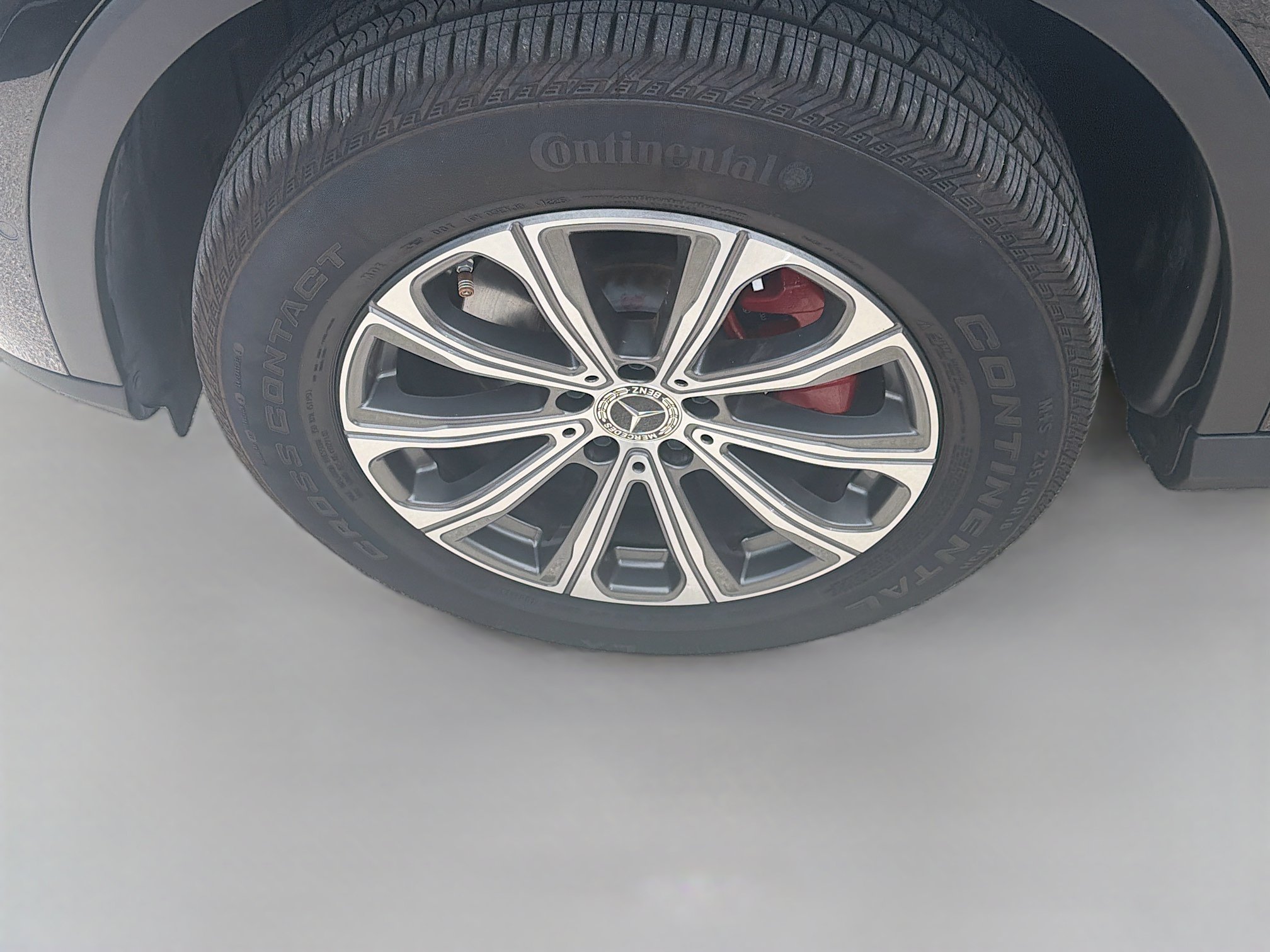 Used 2024 Mercedes-Benz GLC 300 image 36
