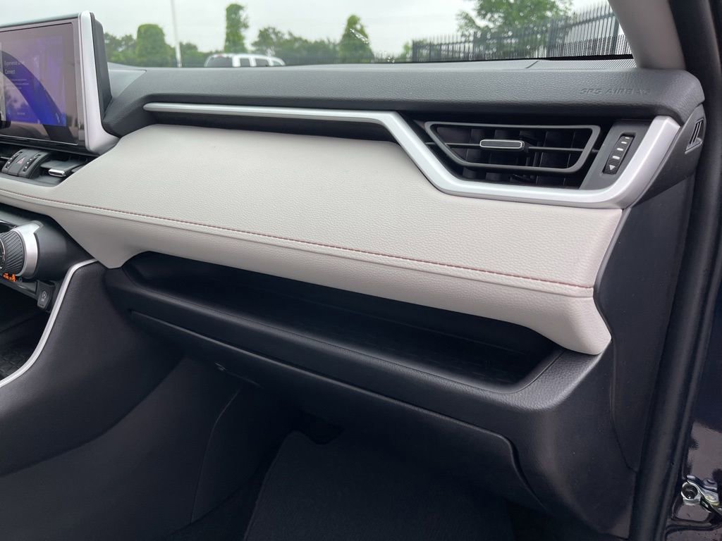 Used 2024 Toyota RAV4 XLE Premium FWD image 30
