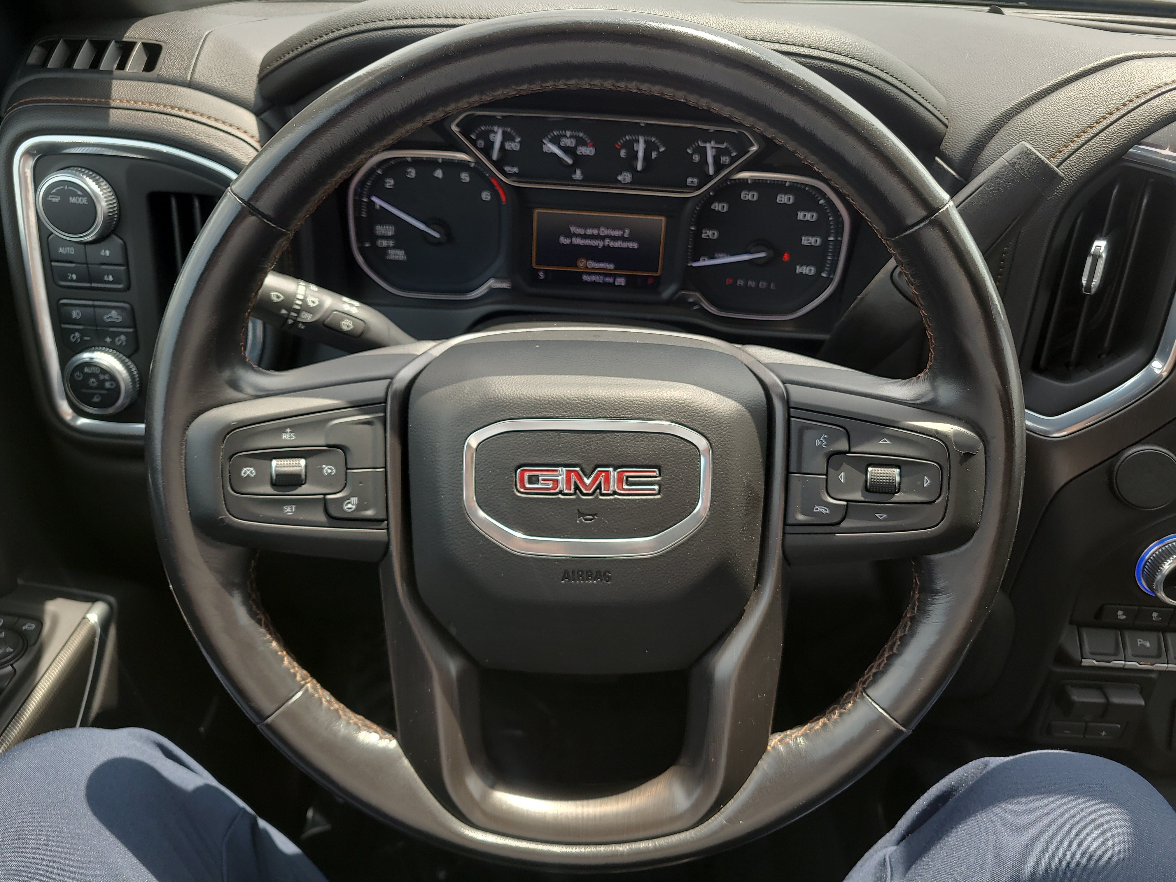 Used 2020 GMC Sierra 1500 AT4 w/ AT4 Premium Package AWD/4WD image 22