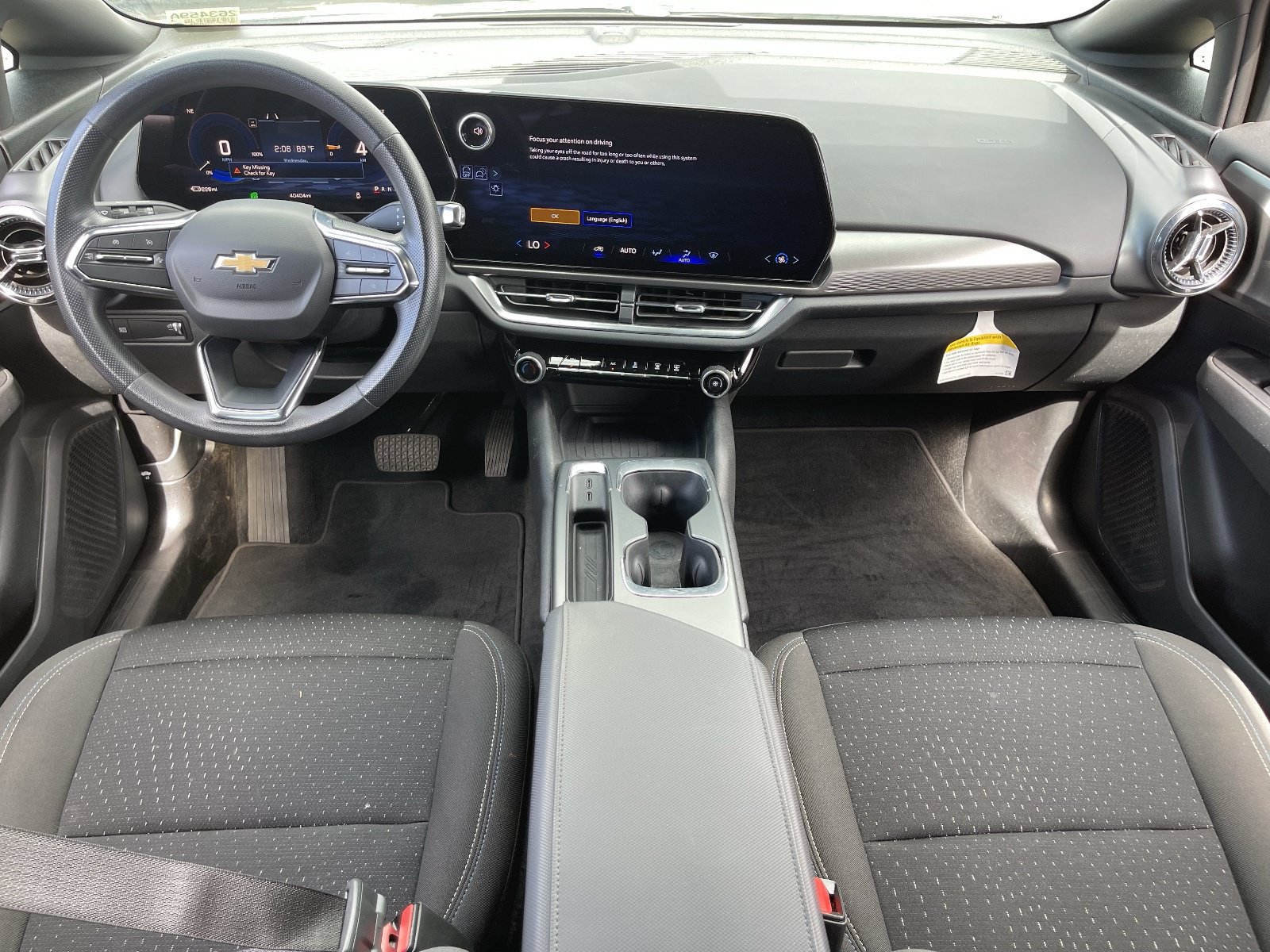 Used 2025 Chevrolet Equinox EV LT FWD image 16
