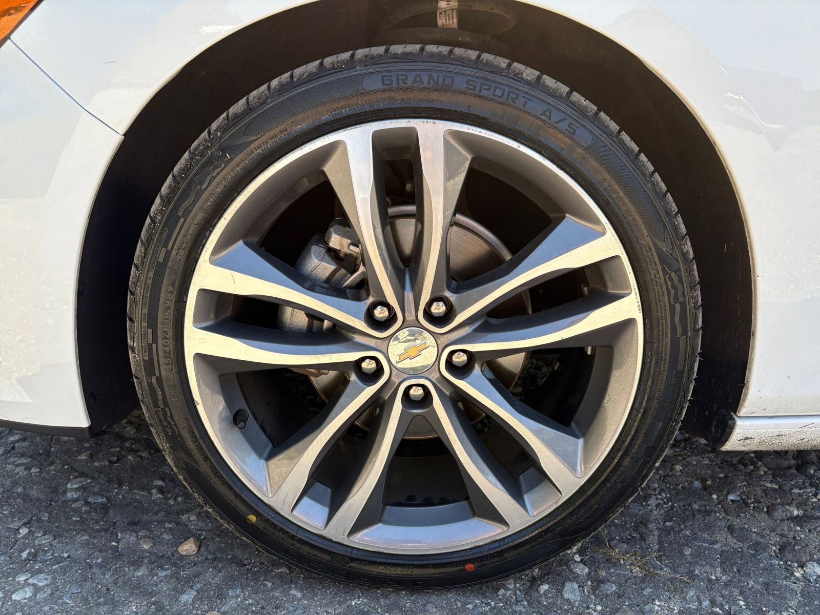 Used 2024 Chevrolet Malibu LT image 30