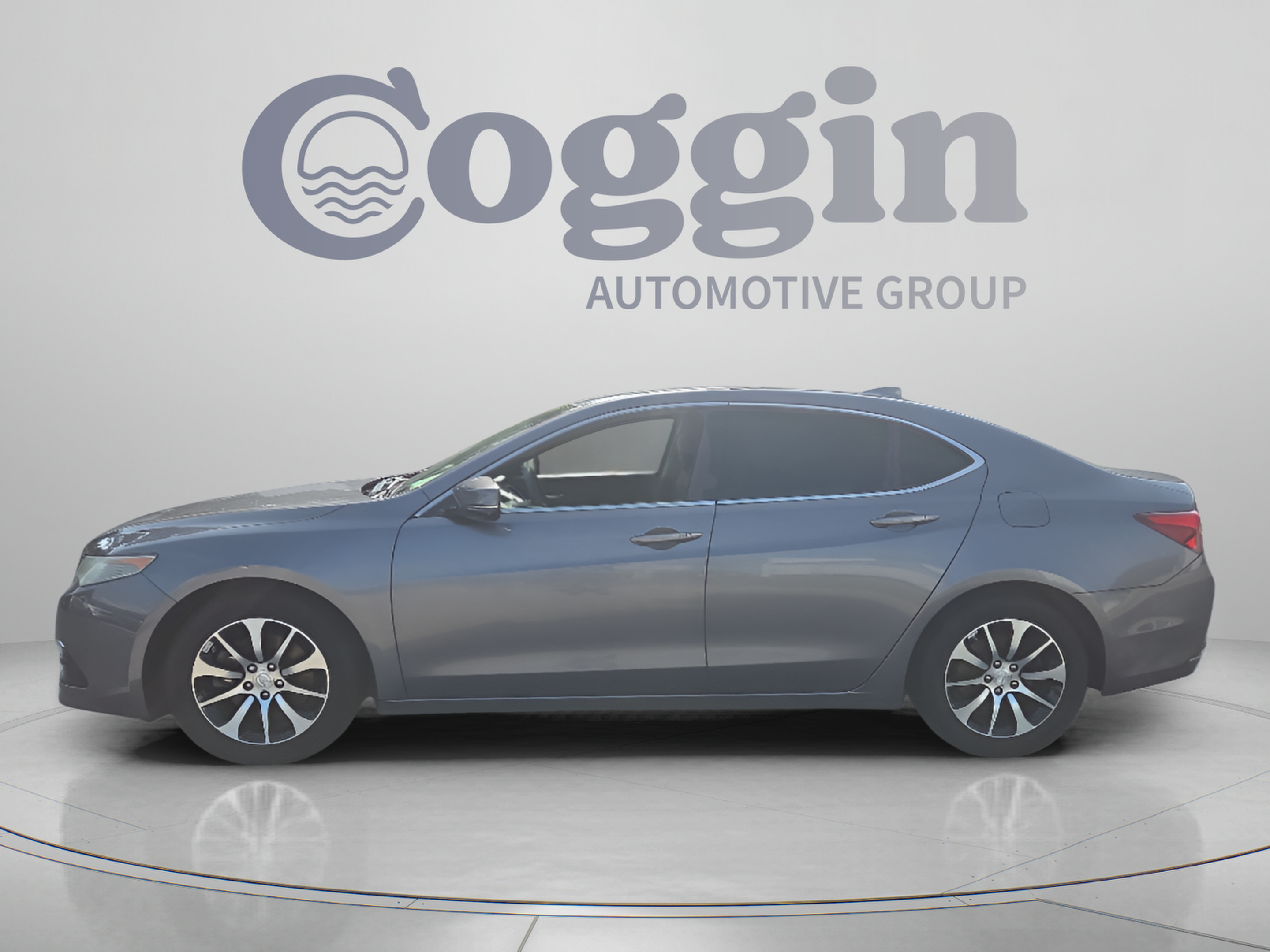 Used 2017 Acura TLX w/ Technology Package FWD image 2