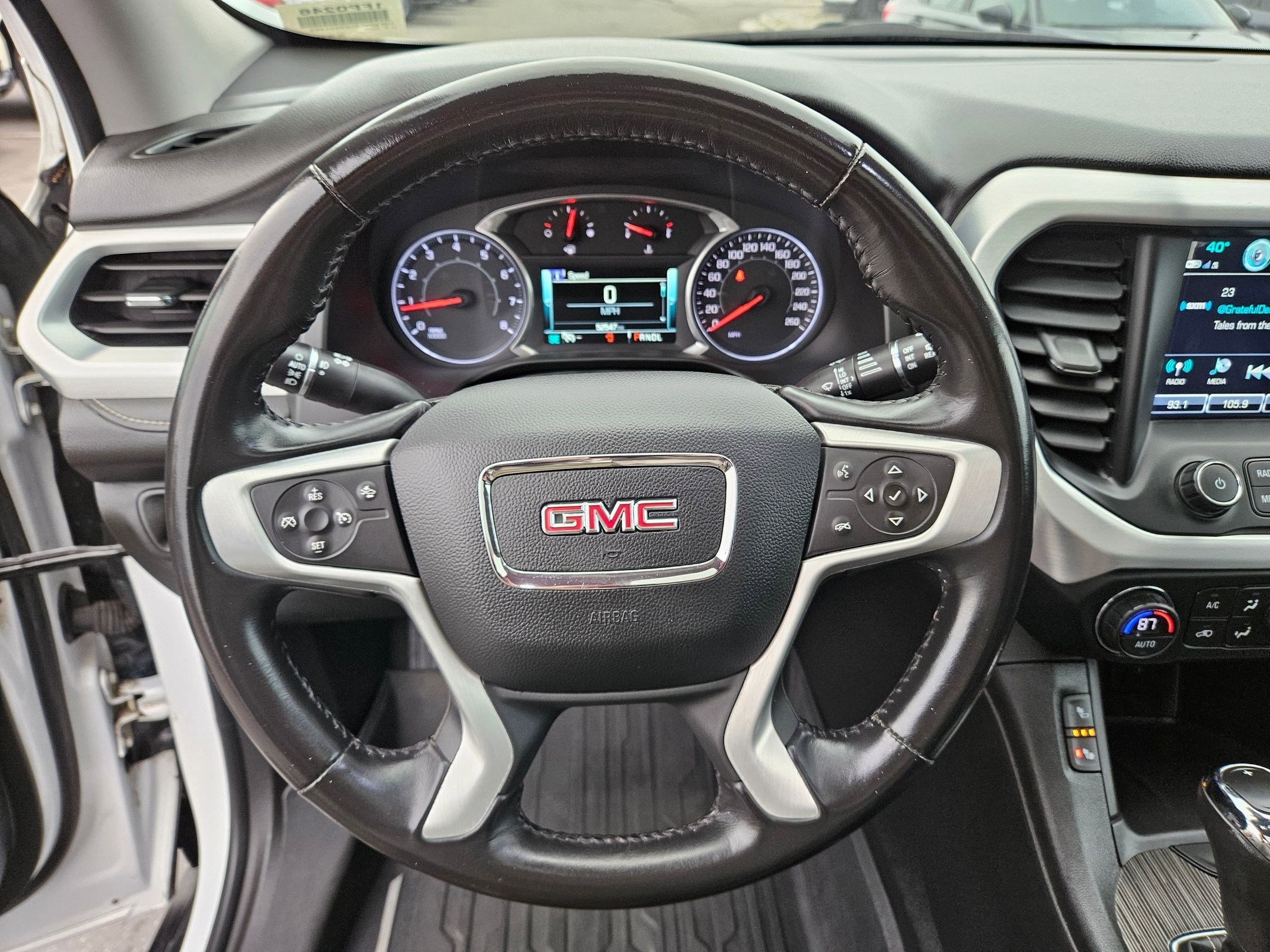Used 2019 GMC Acadia SLT image 19