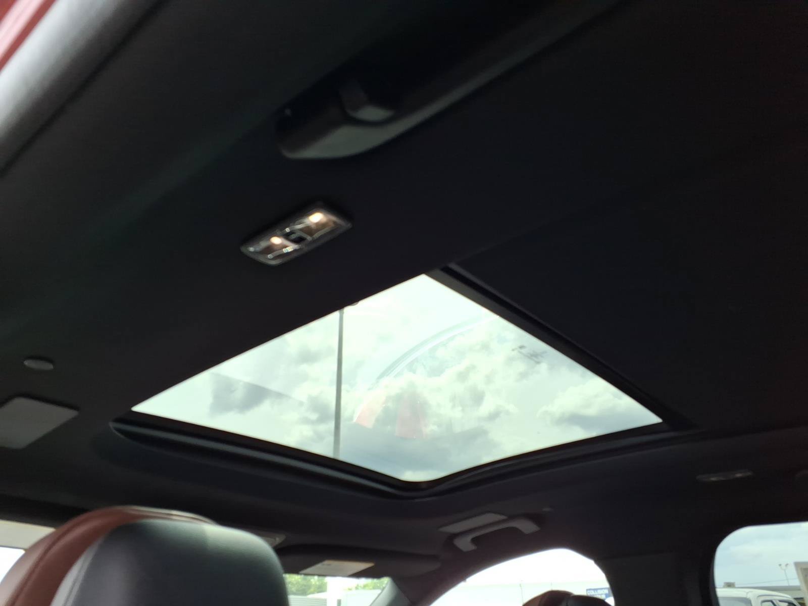 New 2026 Lincoln Aviator Reserve AWD/4WD image 6