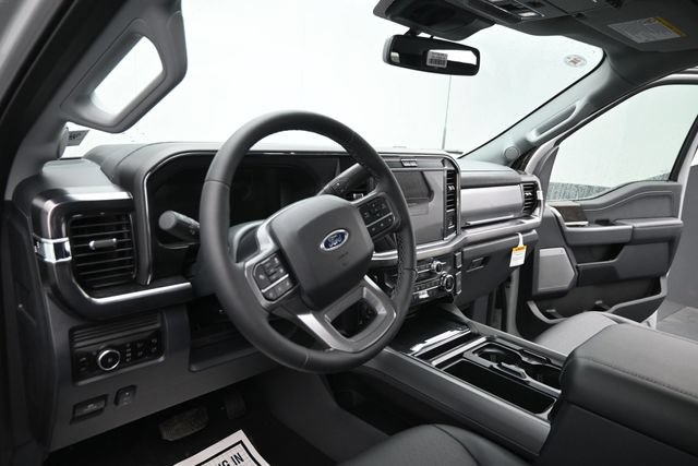 New 2026 Ford F350 Lariat w/ Black Appearance Package AWD/4WD image 14