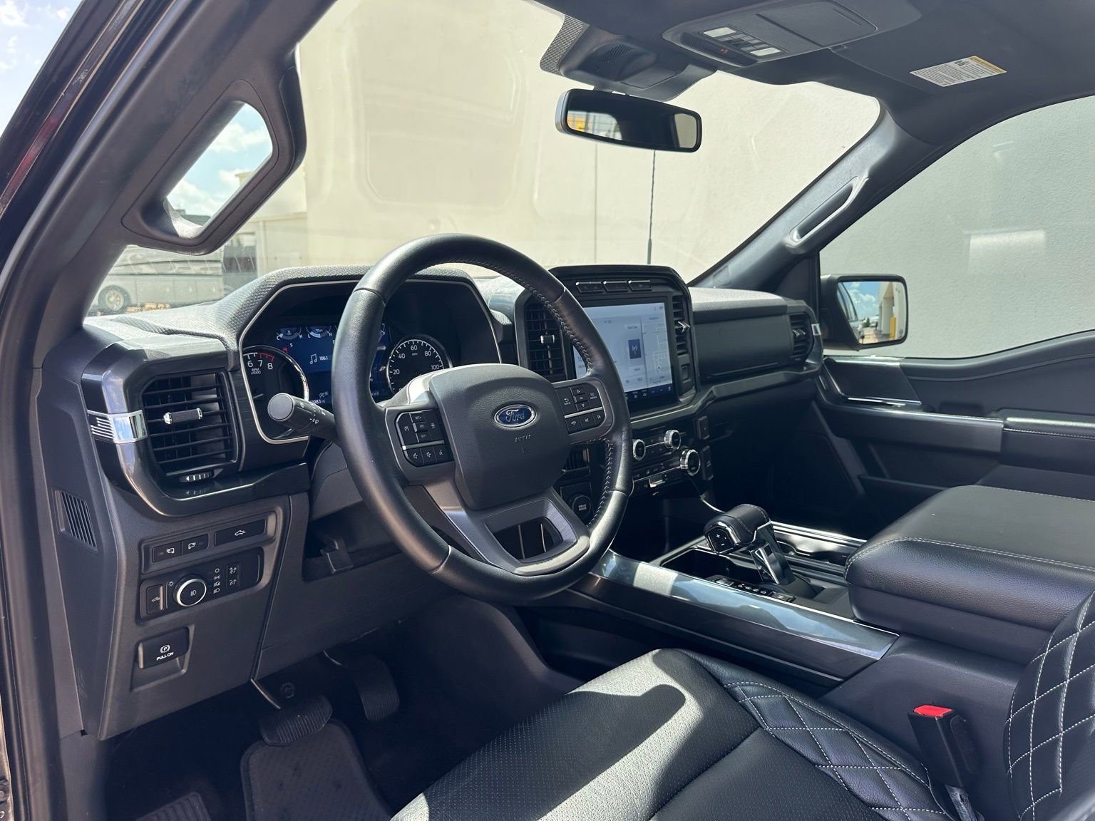 Used 2021 Ford F150 XLT w/ Equipment Group 302A High RWD image 12