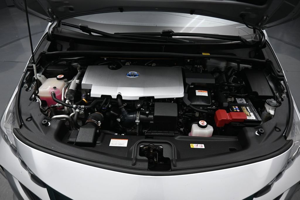 Used 2017 Toyota Prius Prime Premium FWD image 44