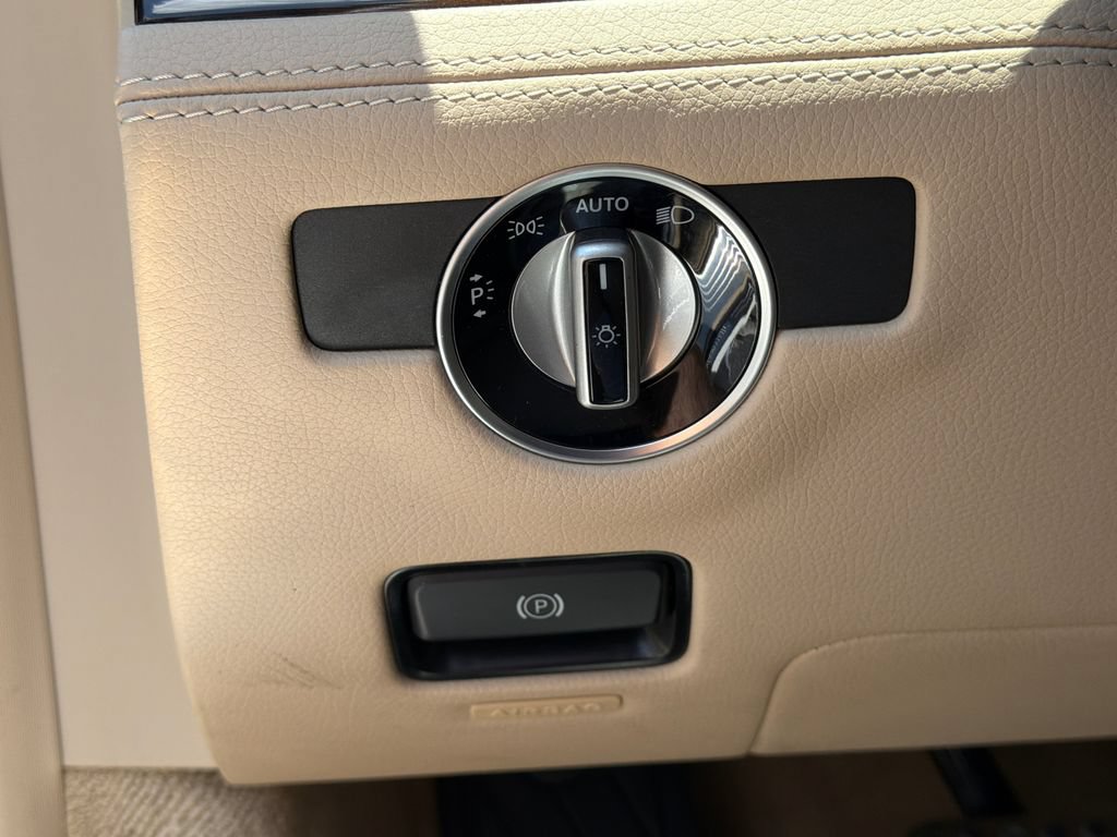 Used 2019 Mercedes-Benz SL 450 image 30