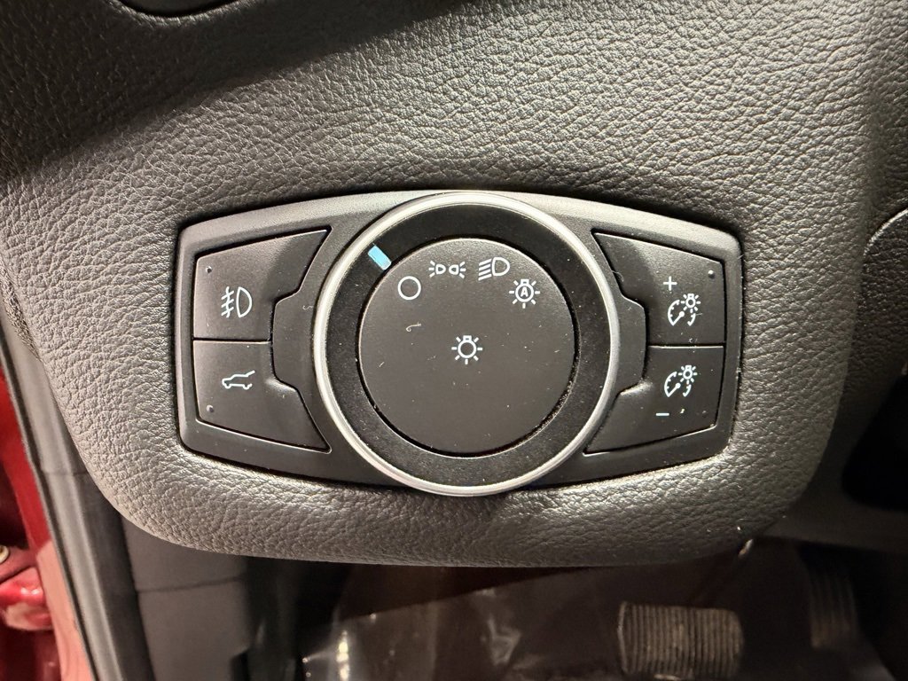 Used 2017 Ford Escape SE w/ Equipment Group 201A image 18