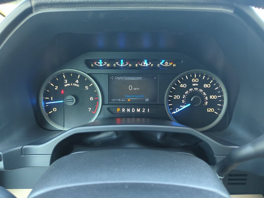 Used 2015 Ford F150 XLT w/ Equipment Group 302A Luxury RWD image 37