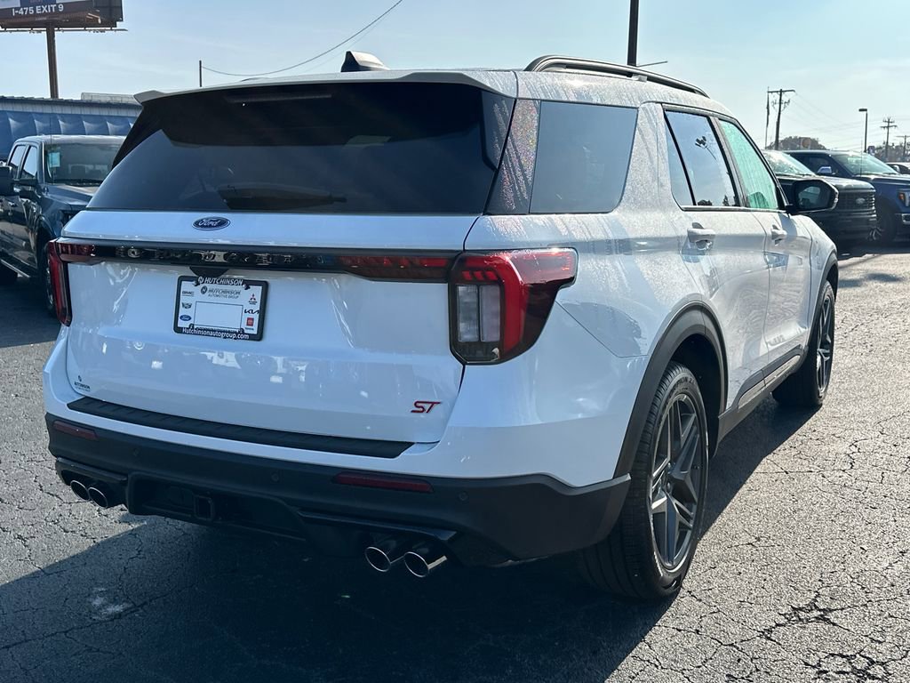 Used 2026 Ford Explorer ST w/ Sun And Sound Package RWD image 3