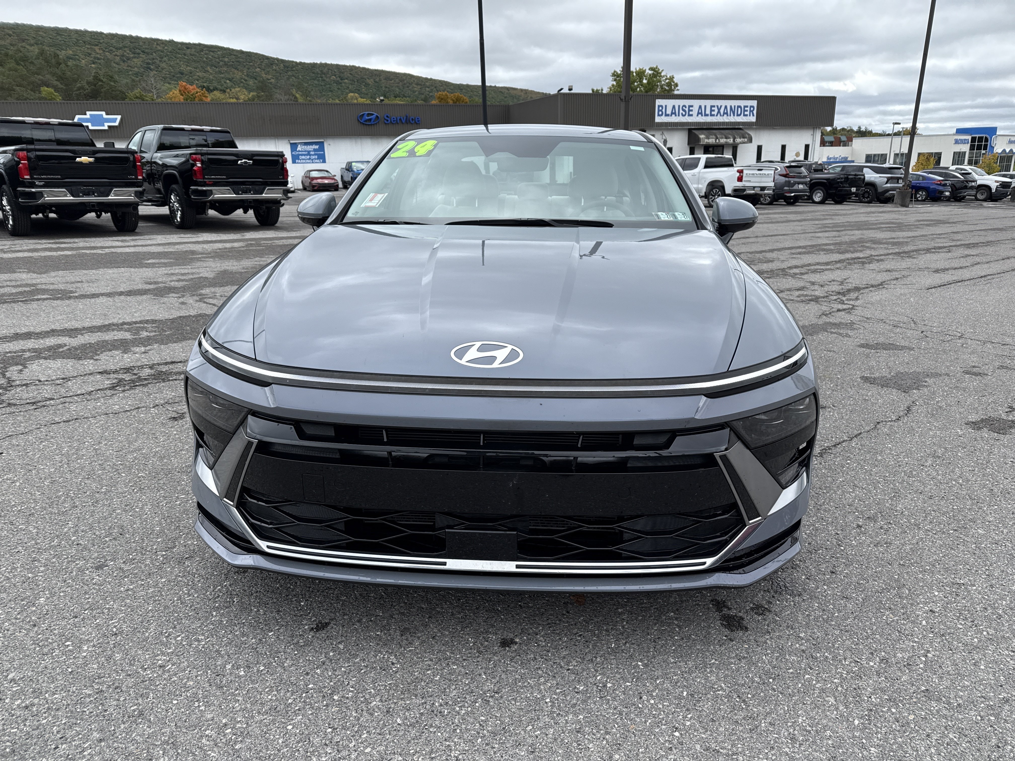 Used 2024 Hyundai Sonata SEL AWD/4WD image 8