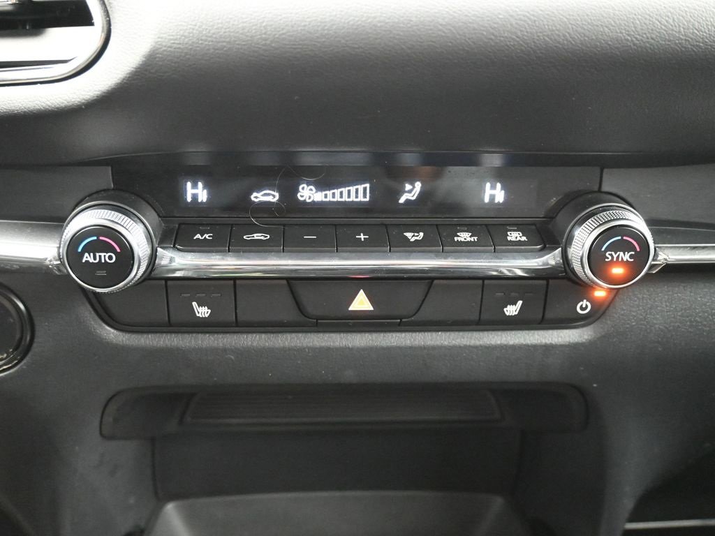 Used 2024 MAZDA CX-30 AWD 2.5 S w/ Premium Package image 22